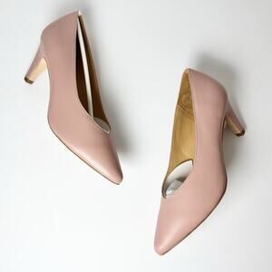 BILL BLASS PINK STYLE HBE-L650 PINK POINTY LEATHER HEELS SIZE 7 NEW WITH BOX